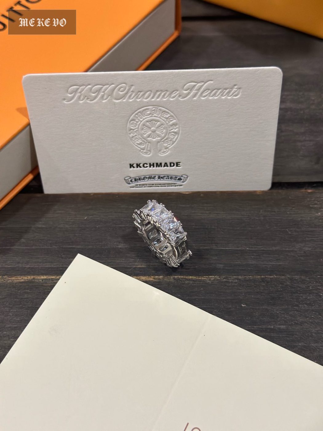 LV Ring