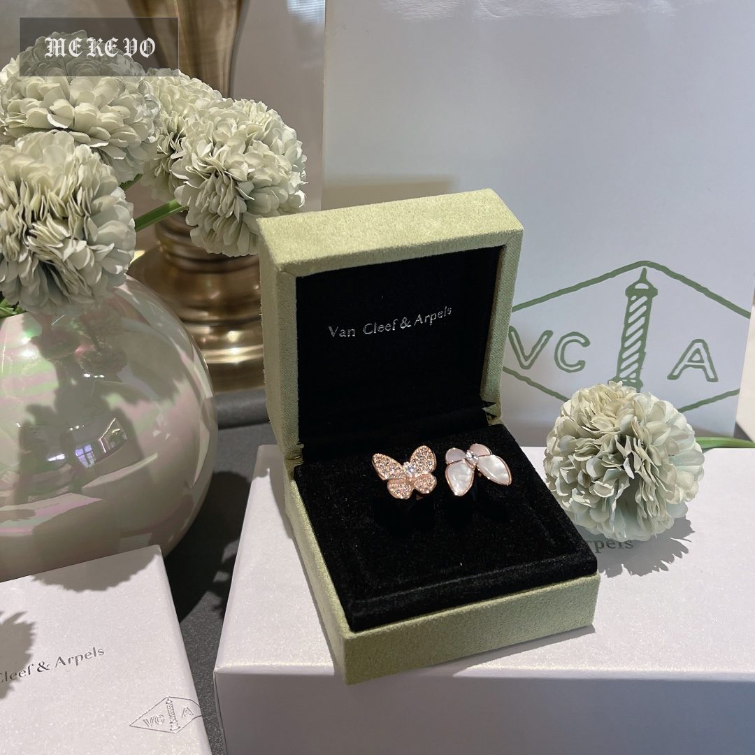VCA Ring