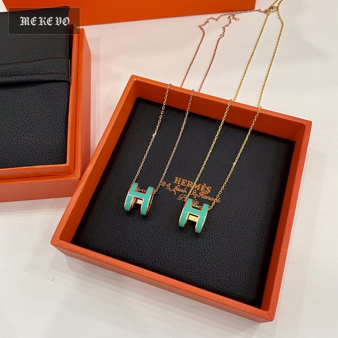 Hermès Necklaces category