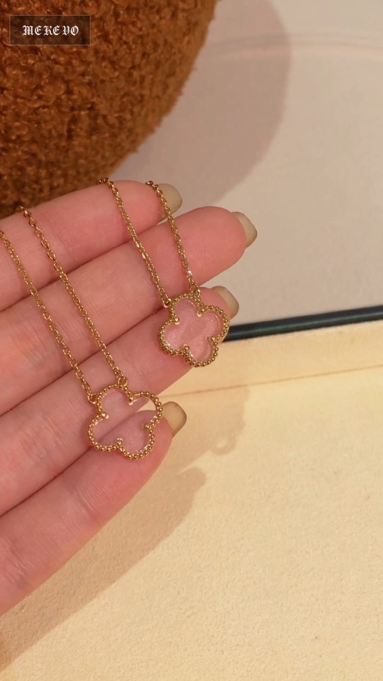 VCA Necklace