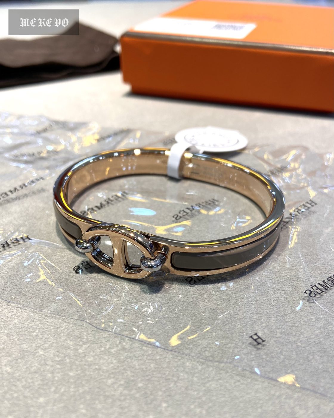 H bracelet