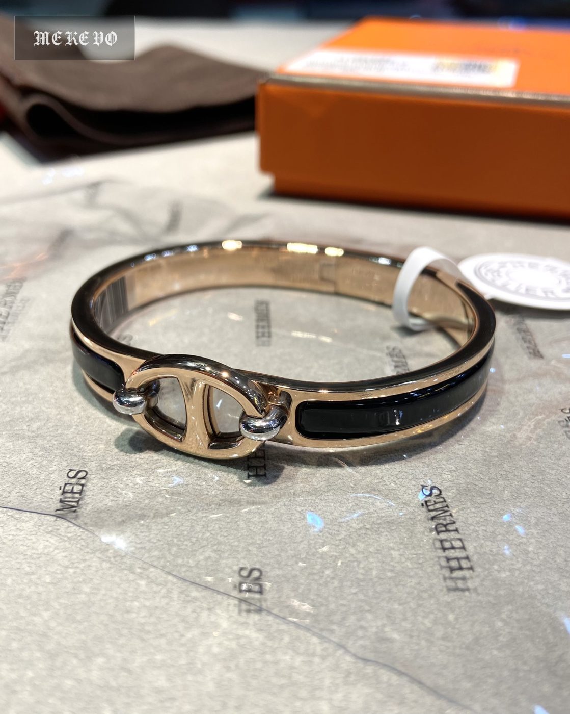 H bracelet