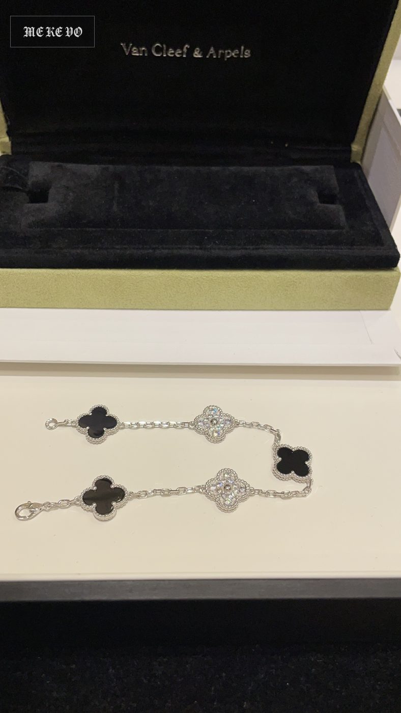 VCA Bracelet