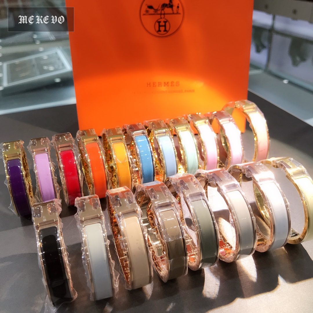 H bracelet