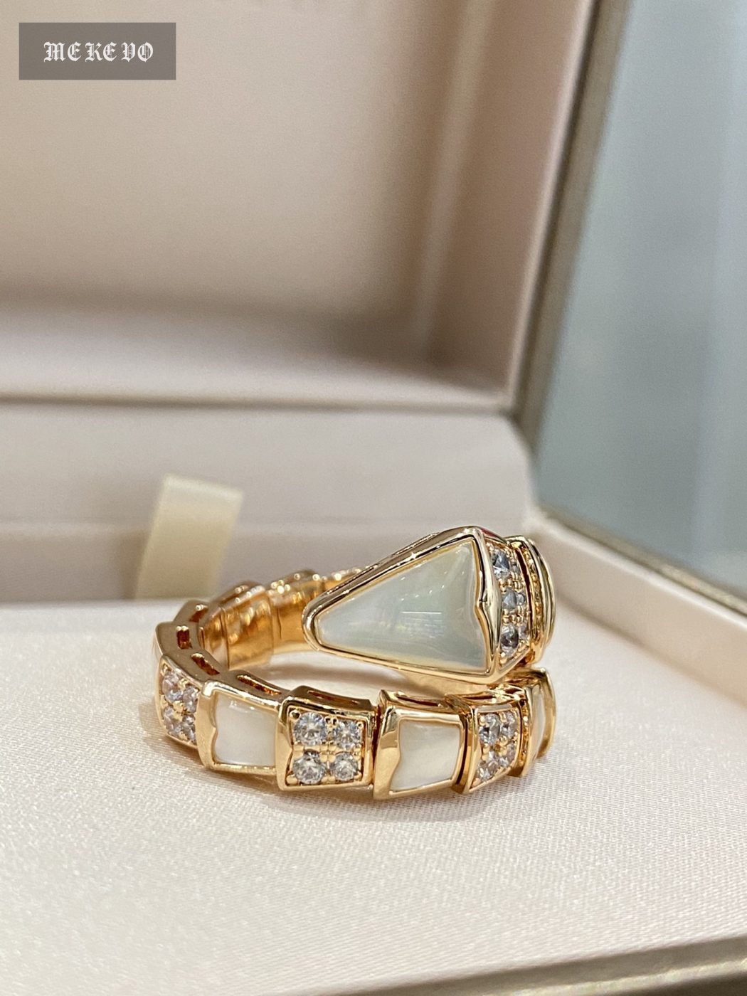 Bvlgari ring