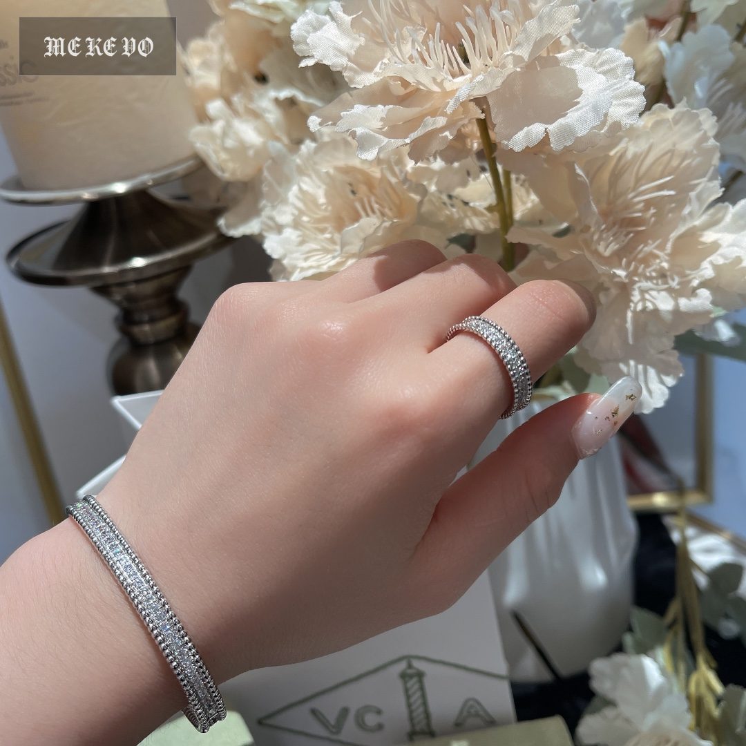 VCA Bracelet