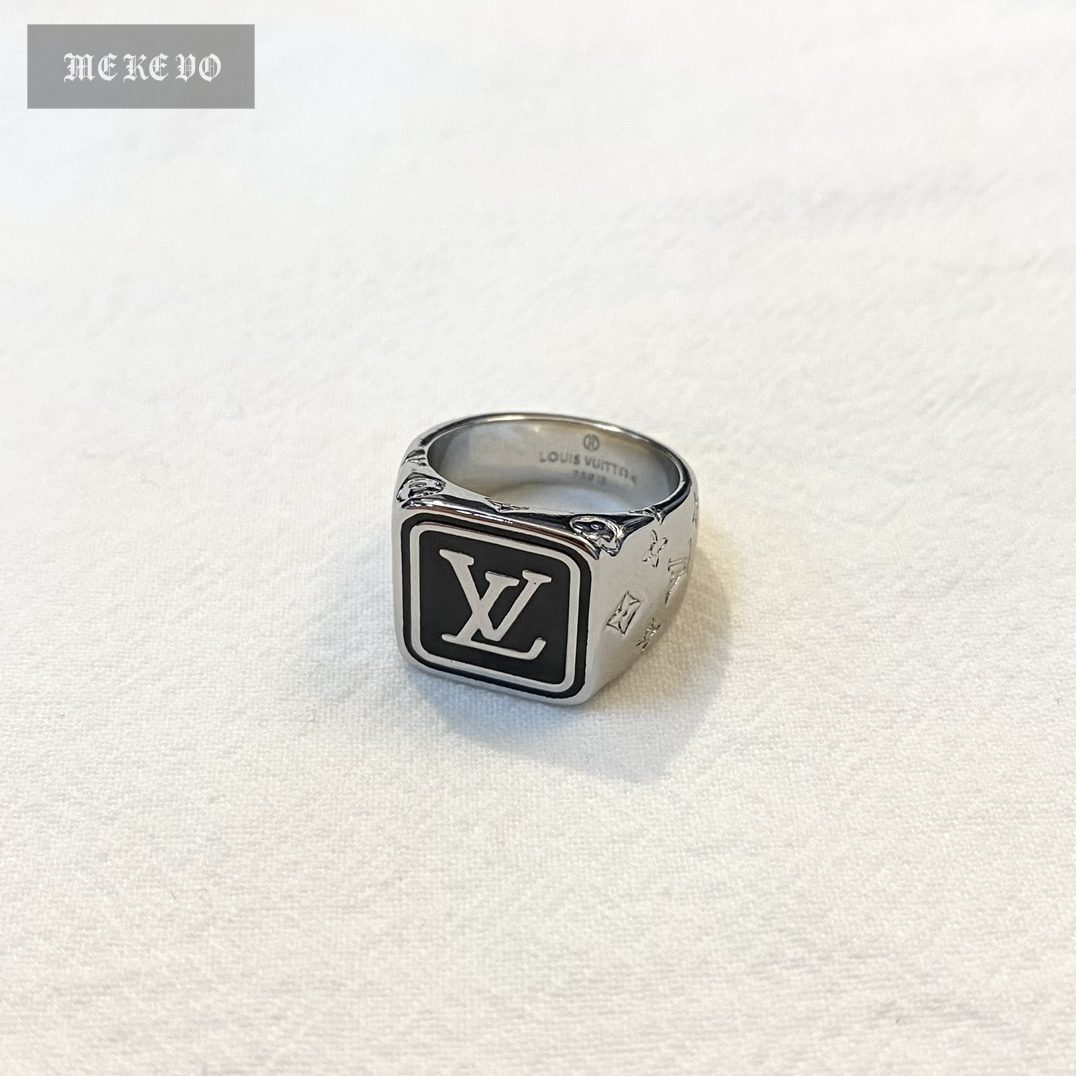 LV Ring