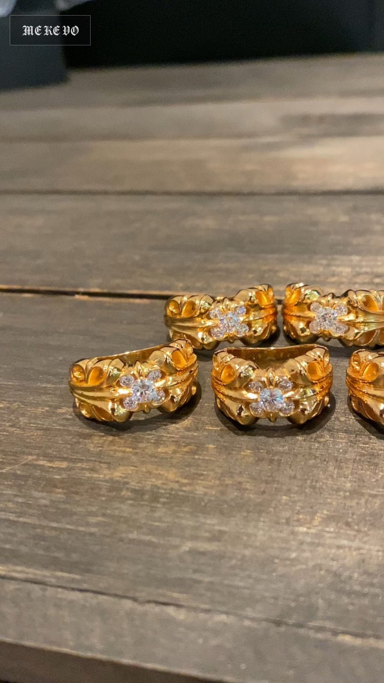 Gold-plated custom with diamond setting