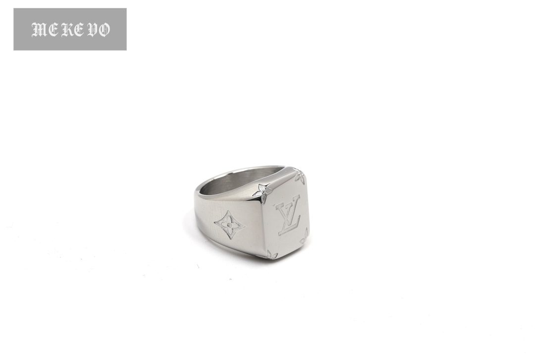 LV Ring