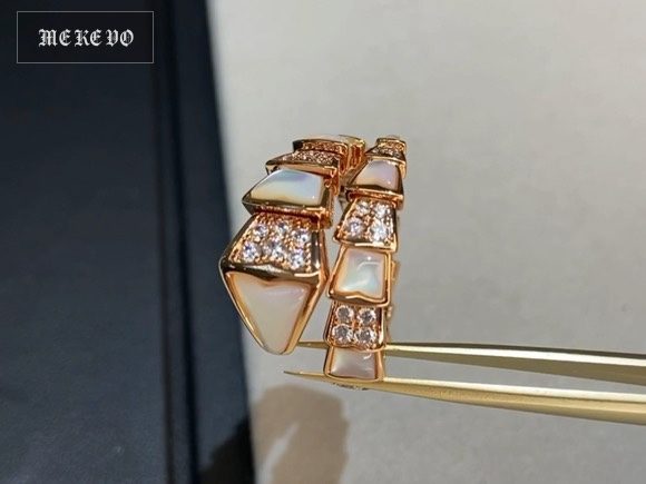 Bvlgari ring