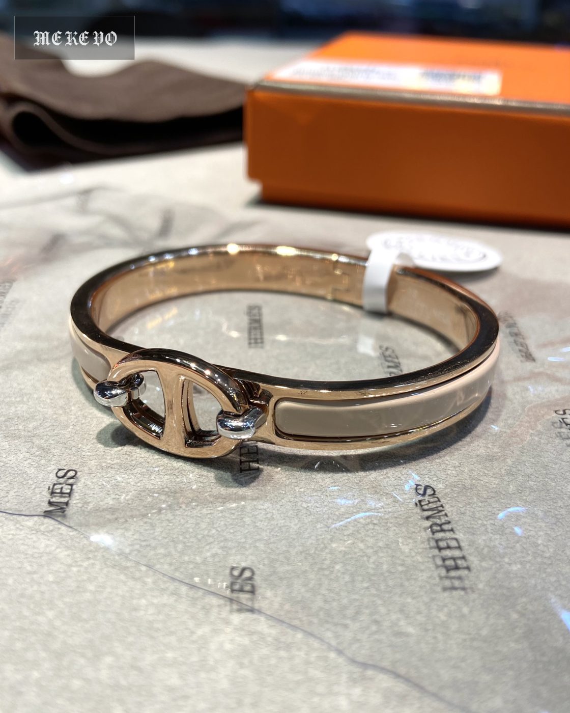 H bracelet